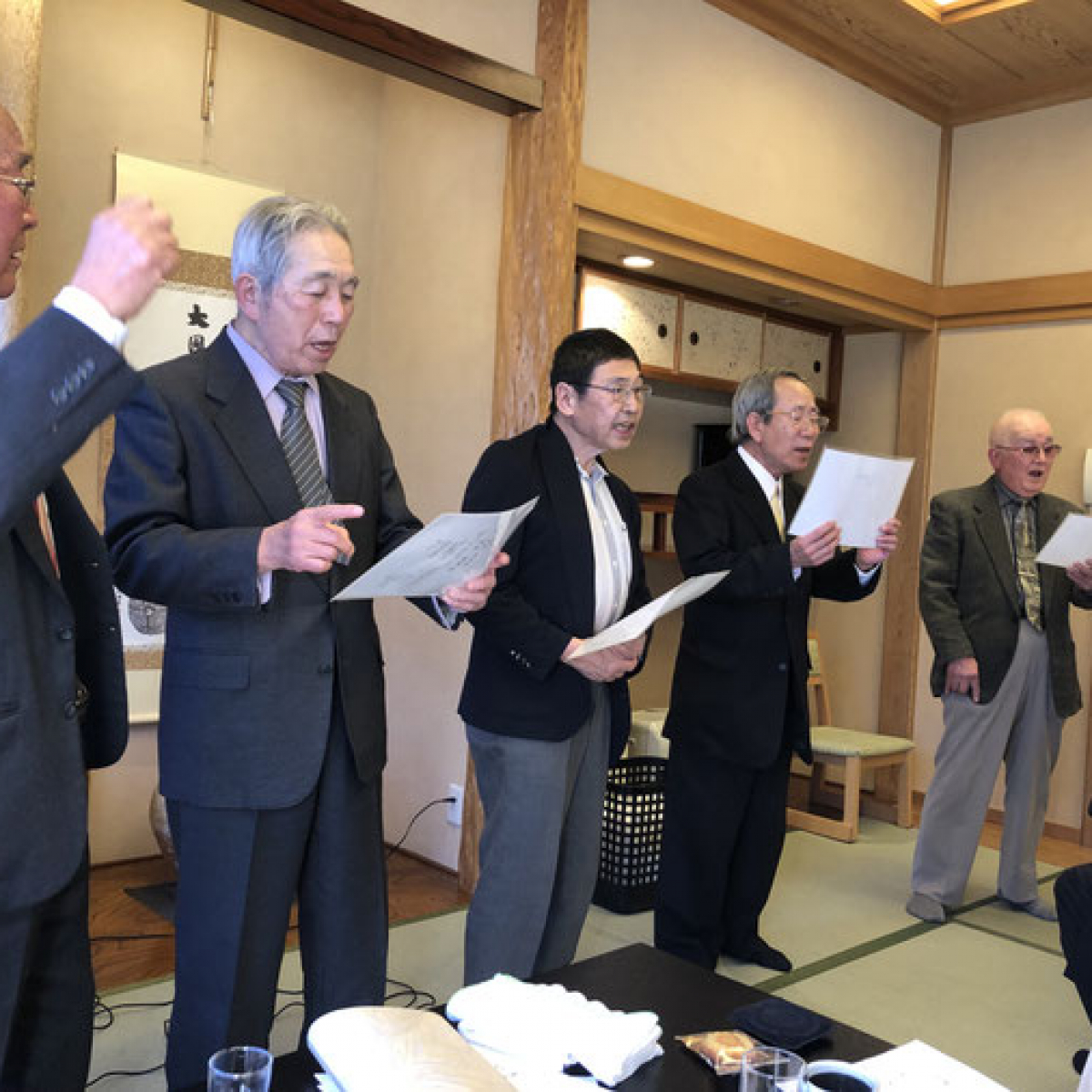 1-11146-c023-211383368ba733ae190c|i詩吟写真.jpg||1022032